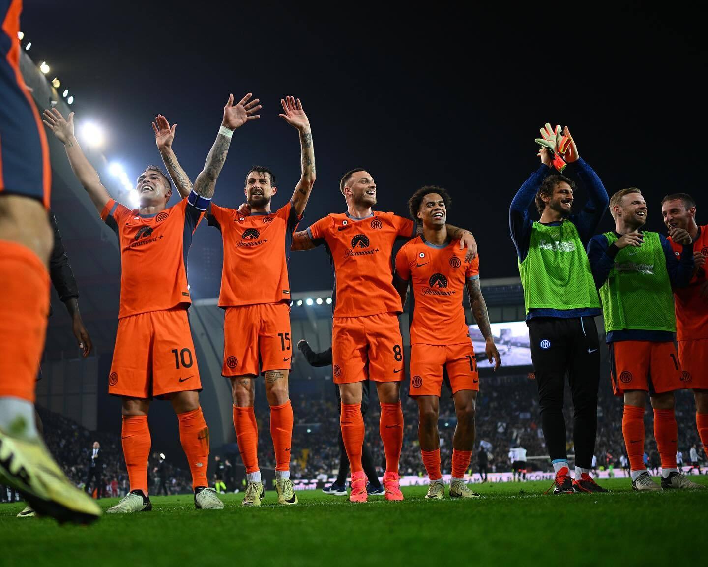 \开云在线-赛地聚焦——意甲关键时刻热度飙升，国际米兰主帅复盘，球迷炸锅，团队化学反应显著的简单介绍